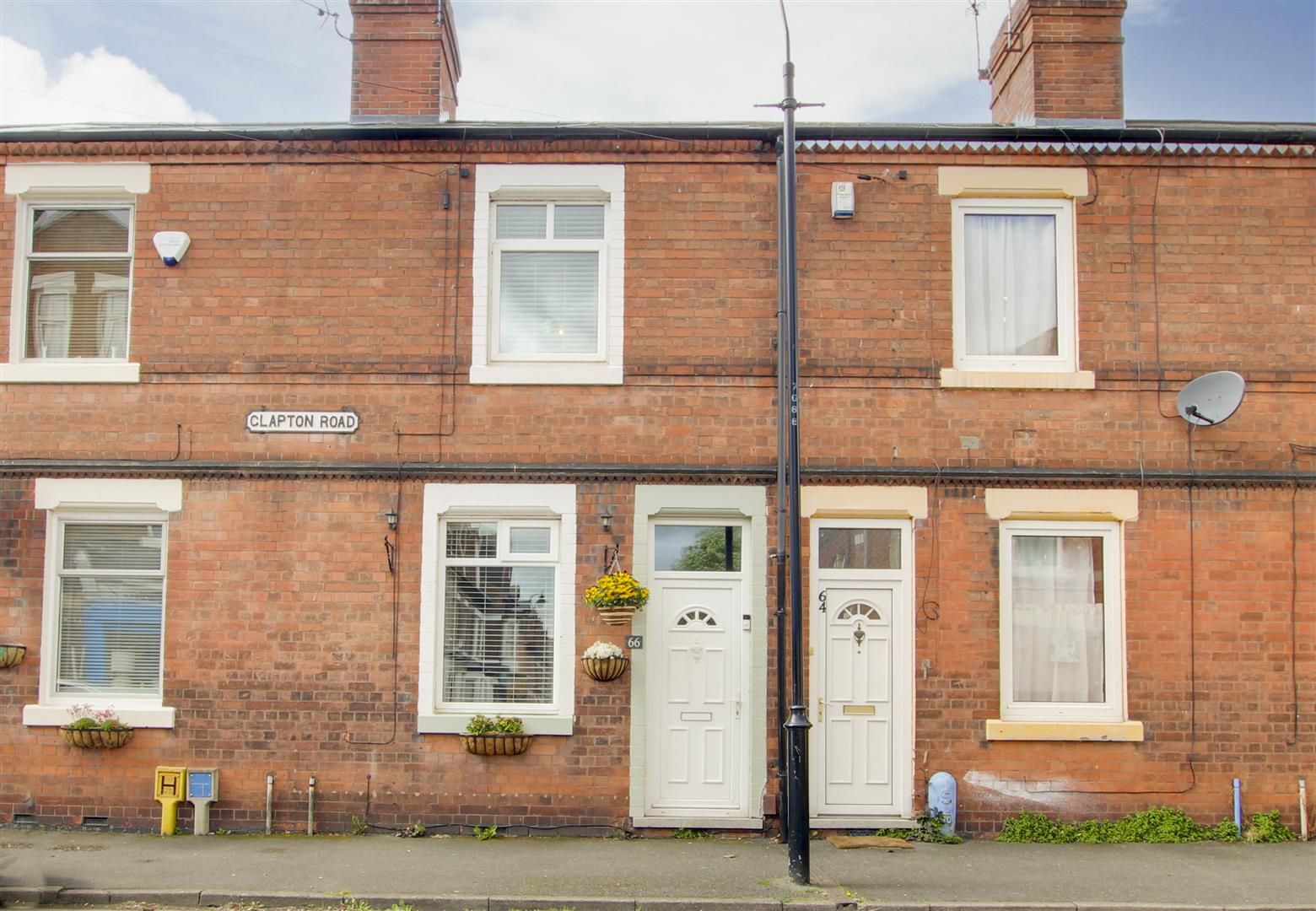 2 bed terraced house for sale in Glapton Road, The Meadows