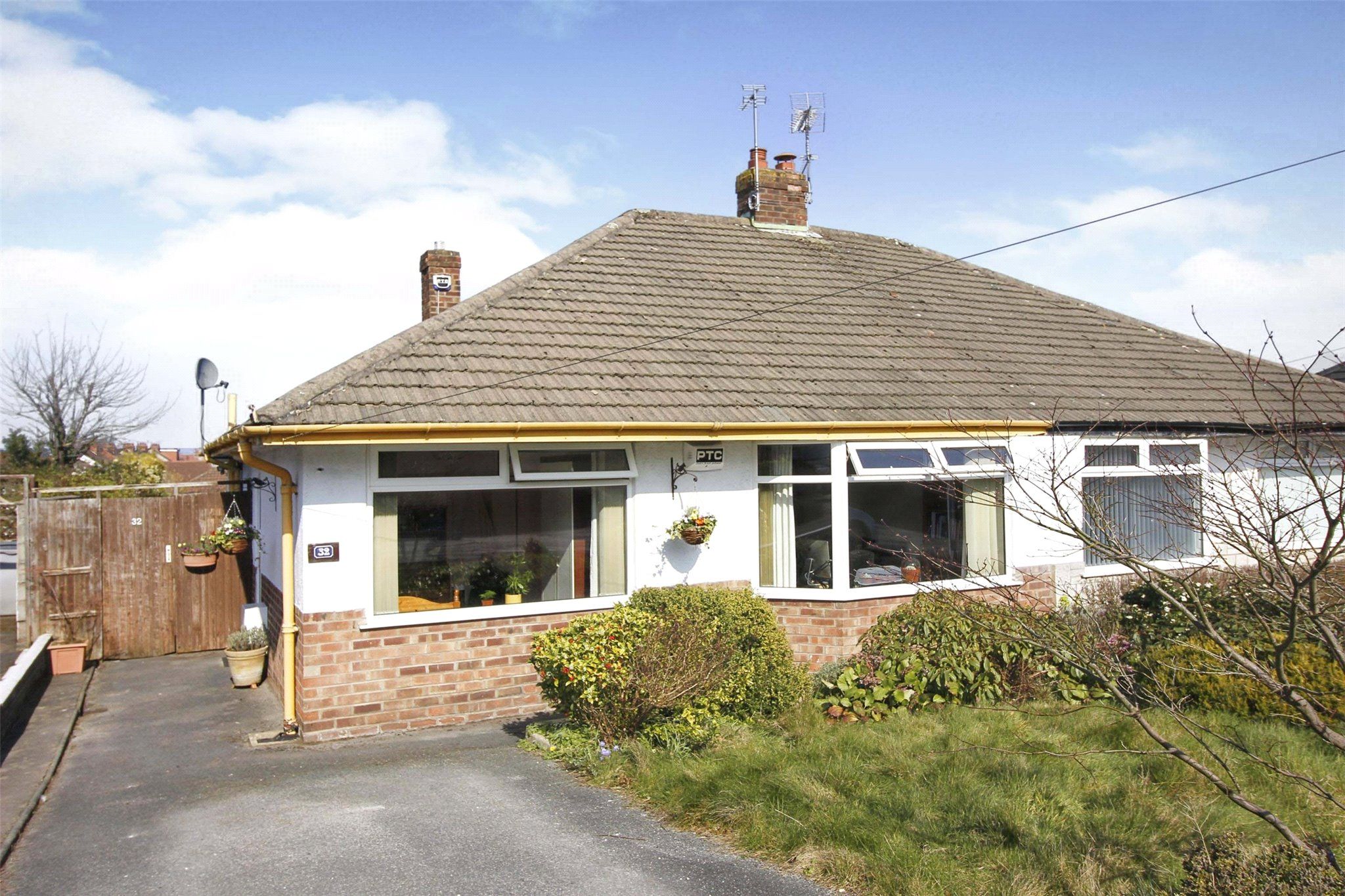 2 bed bungalow for sale in Grange Road, Heswall, Wirral, Merseyside
