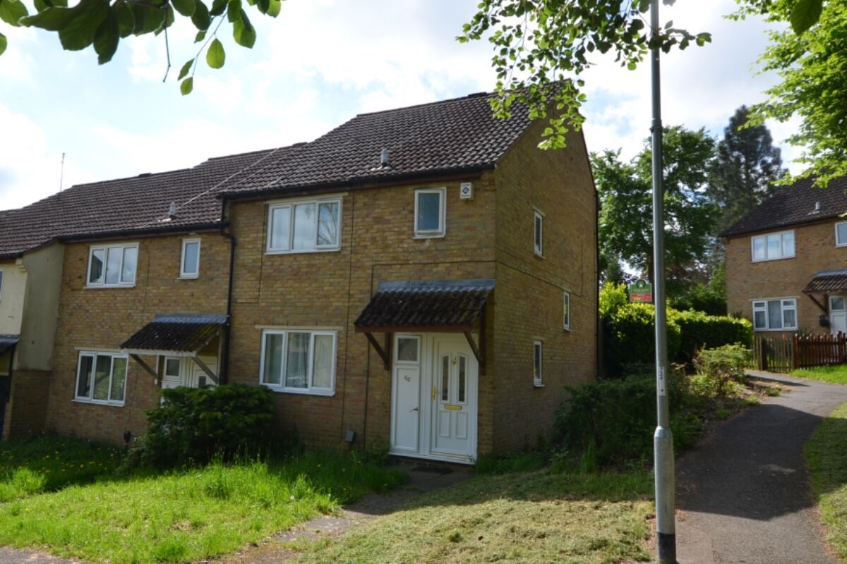 3 bed terraced house for sale in Ermine Road, Rectory Farm, Northampton