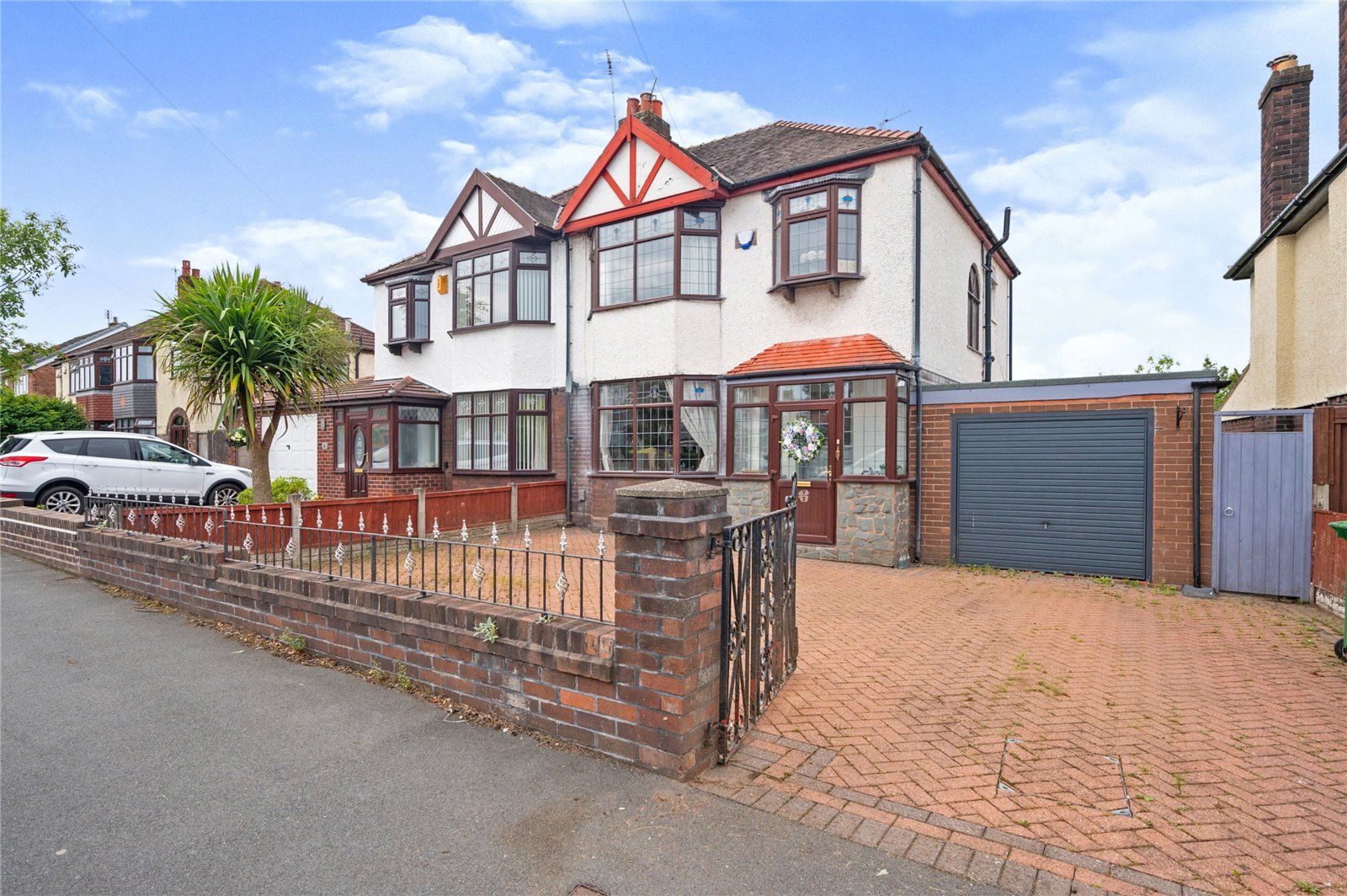 3 bed semidetached house for sale in Crawford Avenue, Widnes WA8 Zoopla