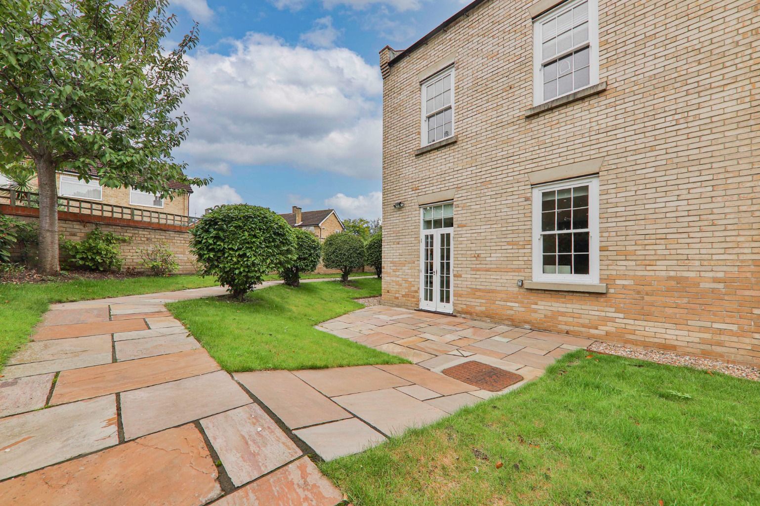 1 bed flat for sale in The Beeches, 99 Main Street, Willerby, Hull