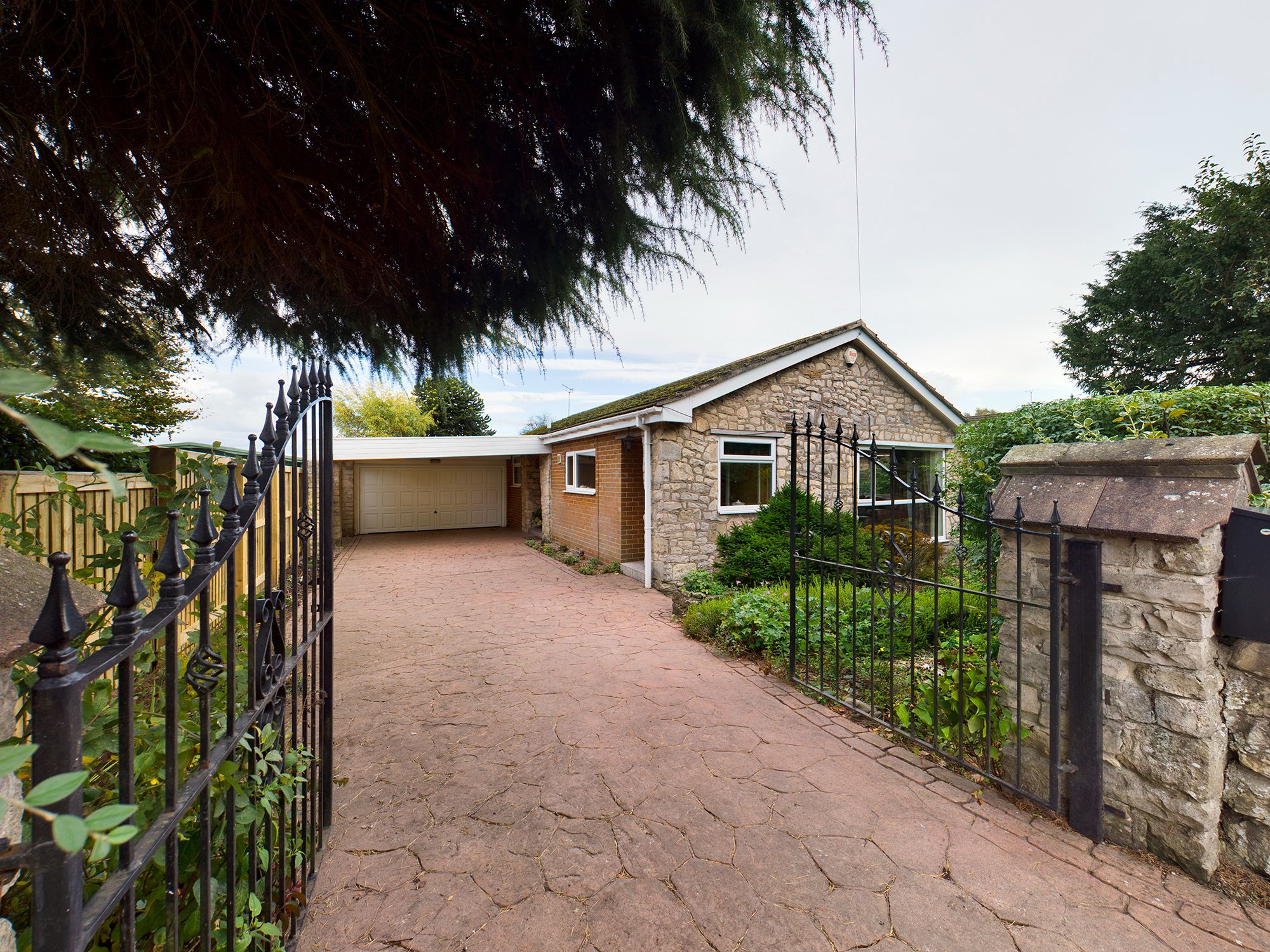 3 bed bungalow for sale in School Walk, Old Edlington, Doncaster DN12