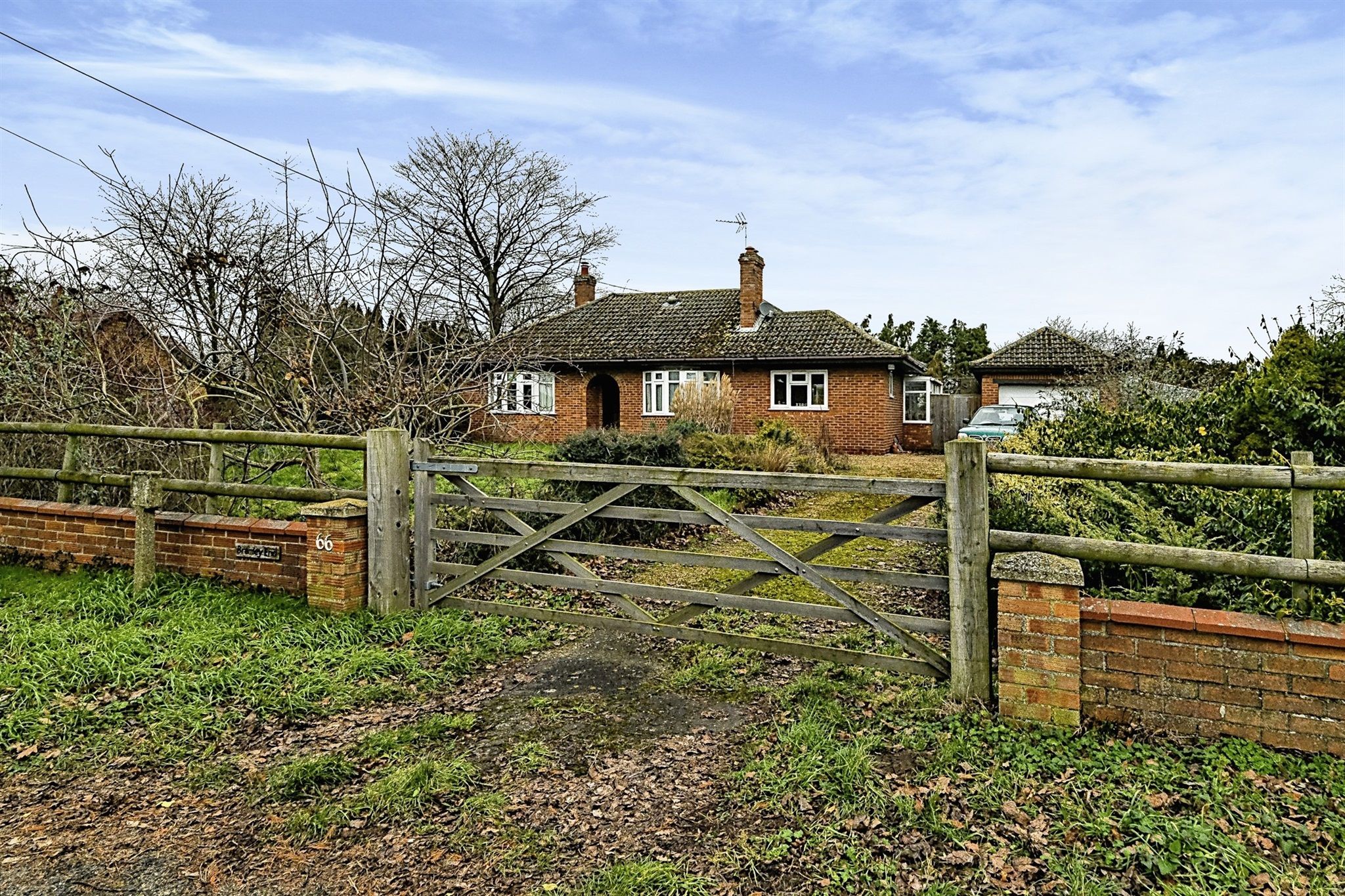 3 bed detached bungalow for sale in Wretton Road, Stoke Ferry, King's
