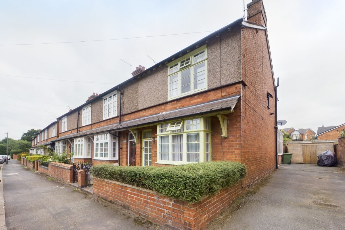 3 bed terraced house for sale in Clarendon Road, Kenilworth CV8 Zoopla