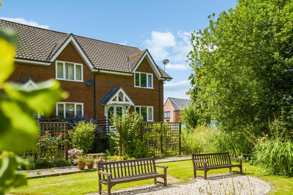 2 bed cottage for sale in Marlborough 1Ns, Marlborough SN8 Zoopla