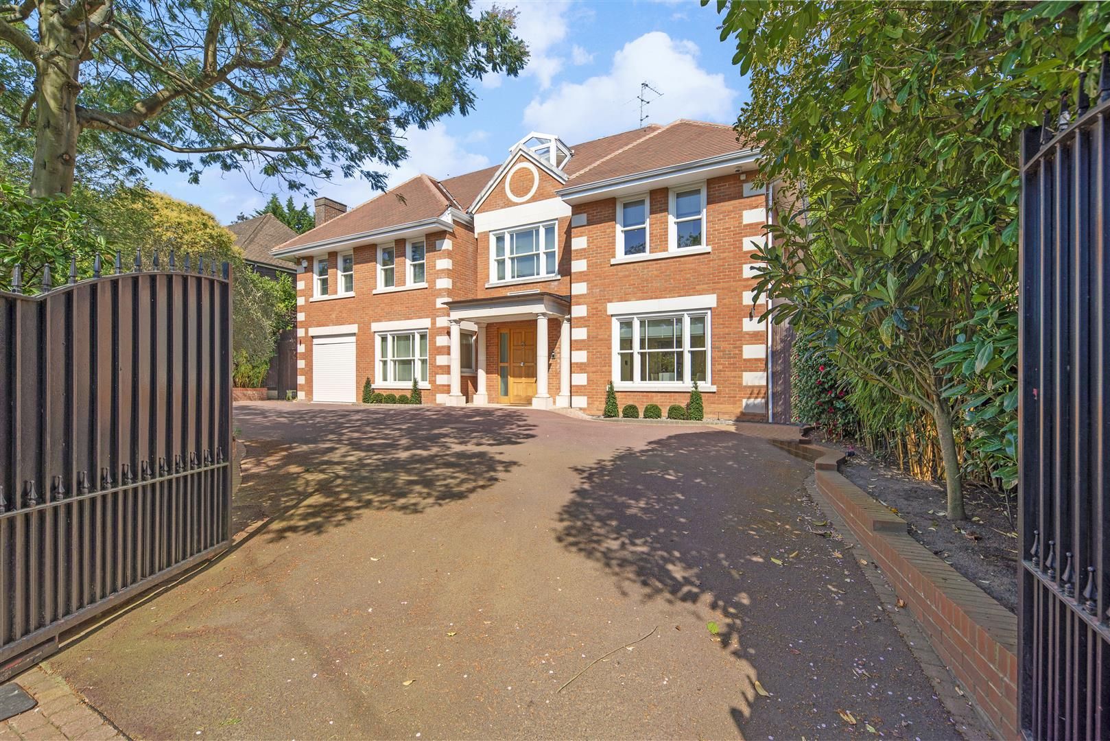 7 bed detached house for sale in Warren Road, Kingston Upon Thames KT2