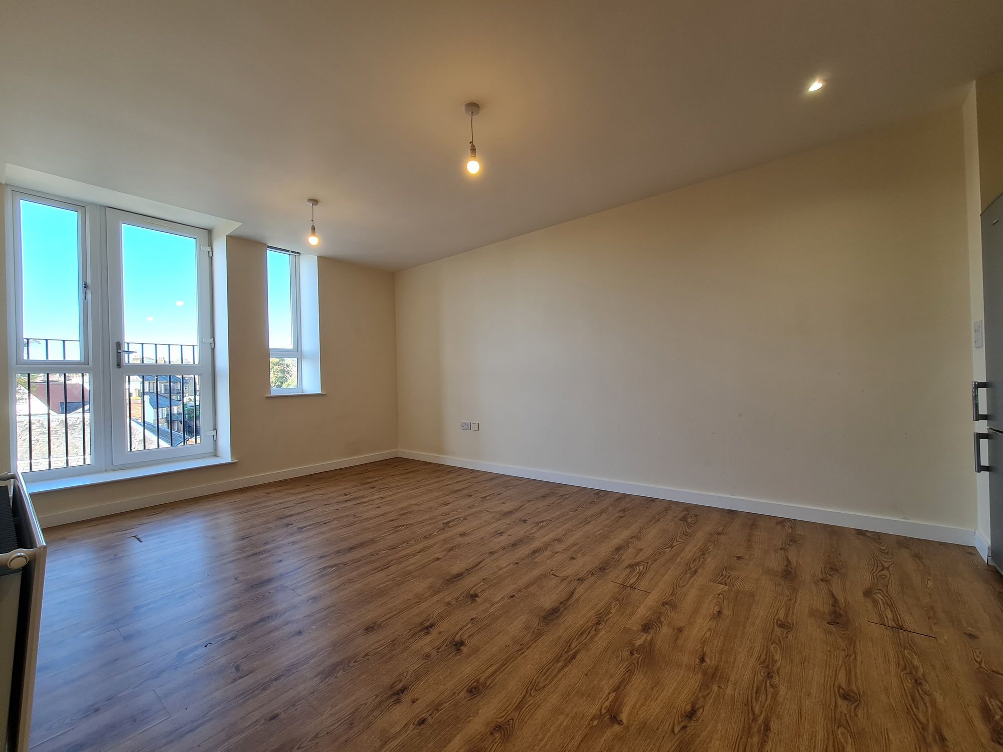 2 bed flat to rent in London Road, Maidstone ME16 Zoopla