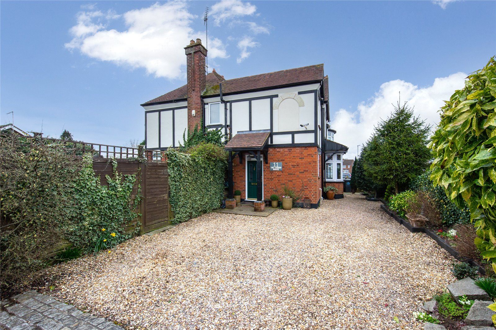 Venetia Road Luton Bedfordshire LU2  