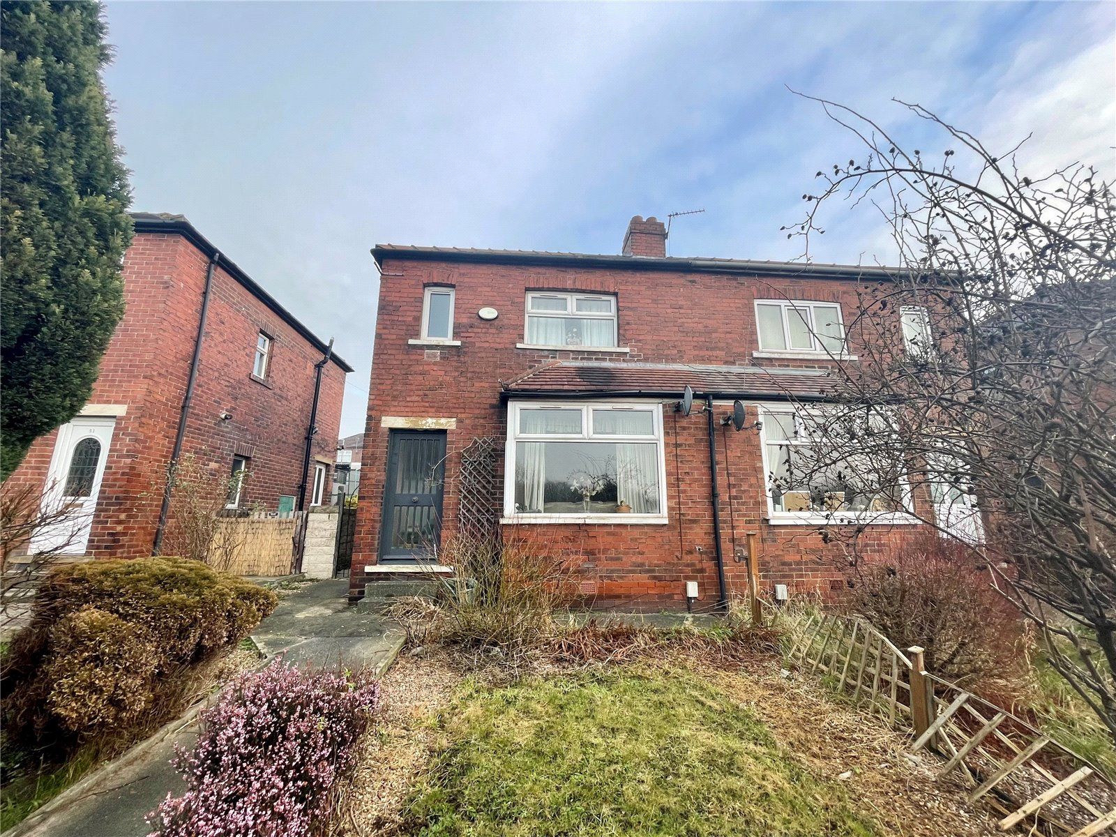 3 bed semidetached house for sale in Walkley Lane, Heckmondwike, West