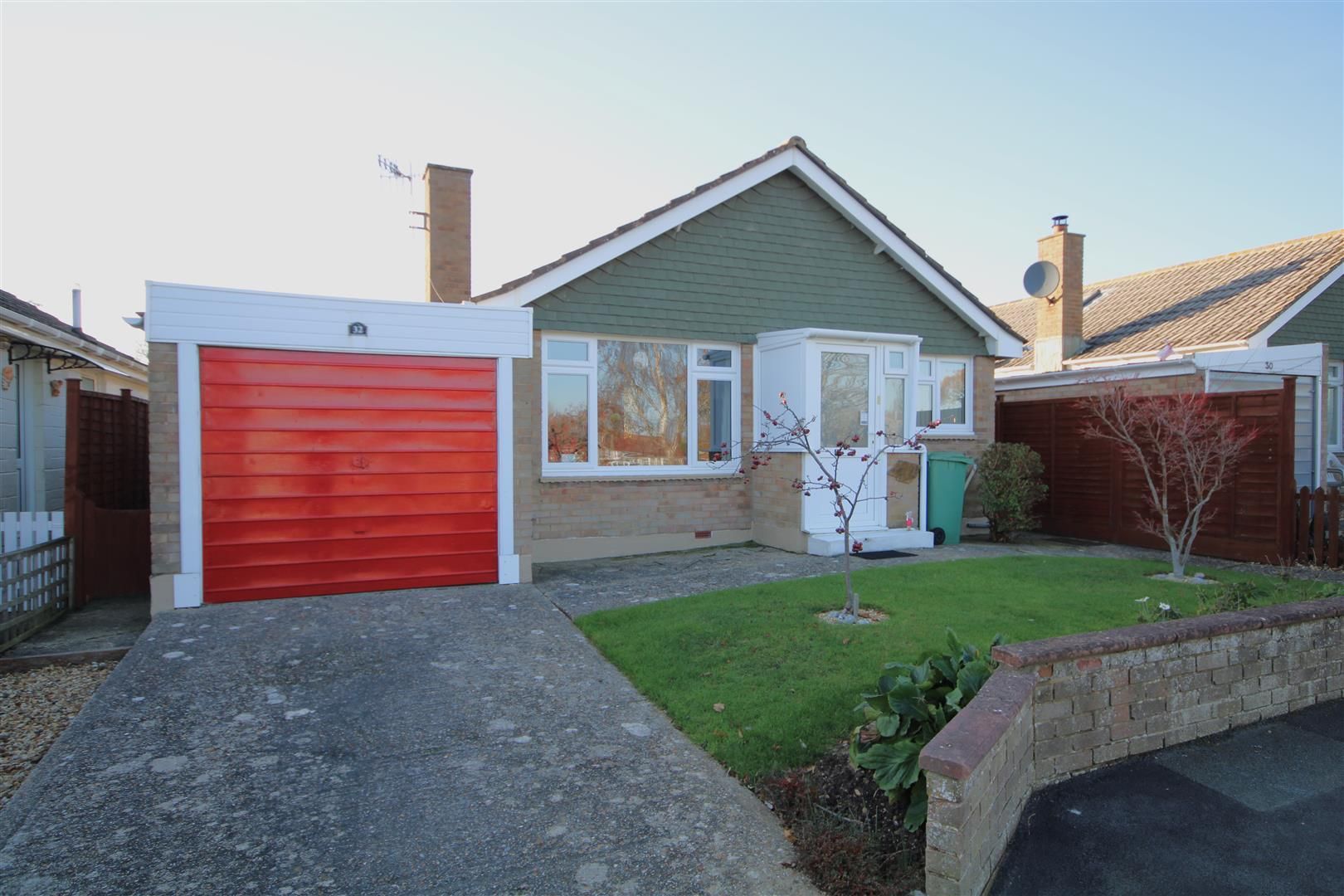 2 bed detached bungalow for sale in Parkway, Freshwater PO40 Zoopla