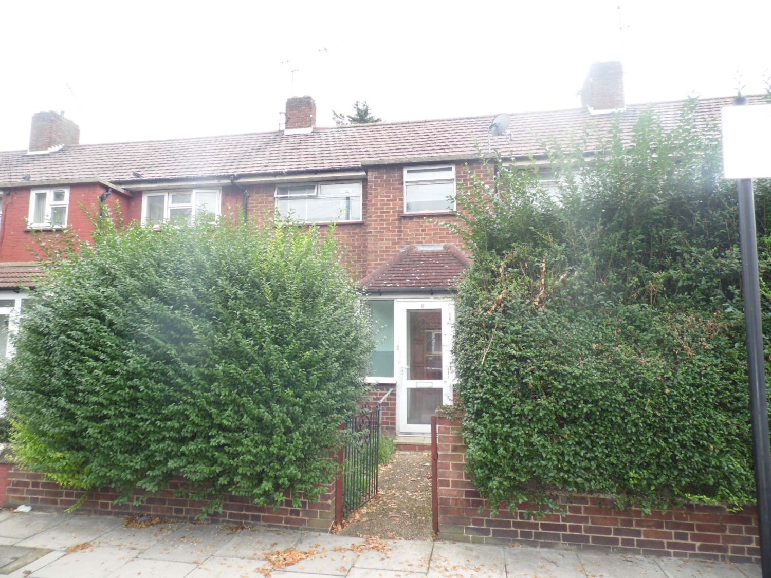 3 bed terraced house for sale in Dawlish Road, Tottenham N17 Zoopla