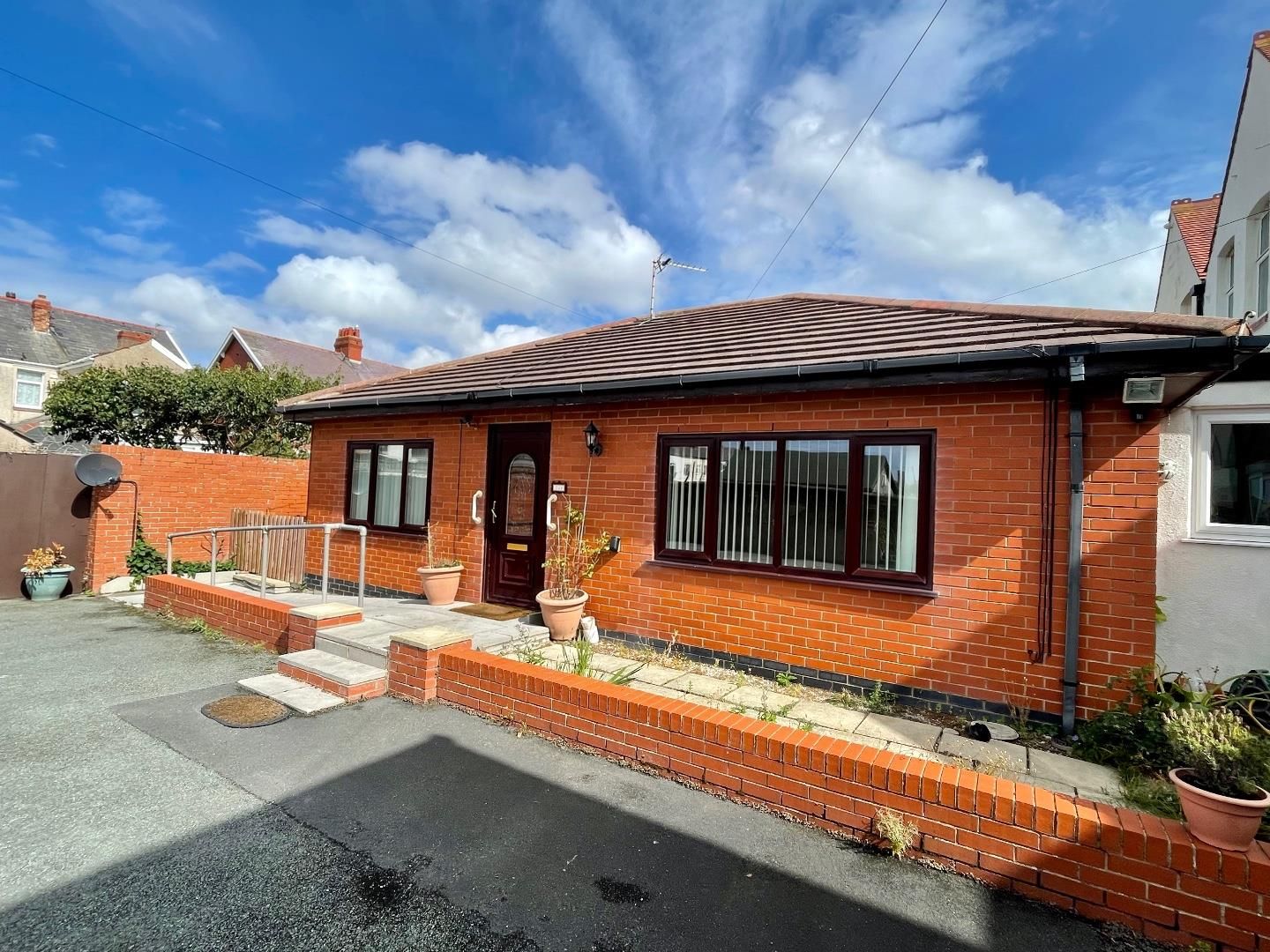 2 bed semidetached bungalow for sale in Road, Blackpool FY4