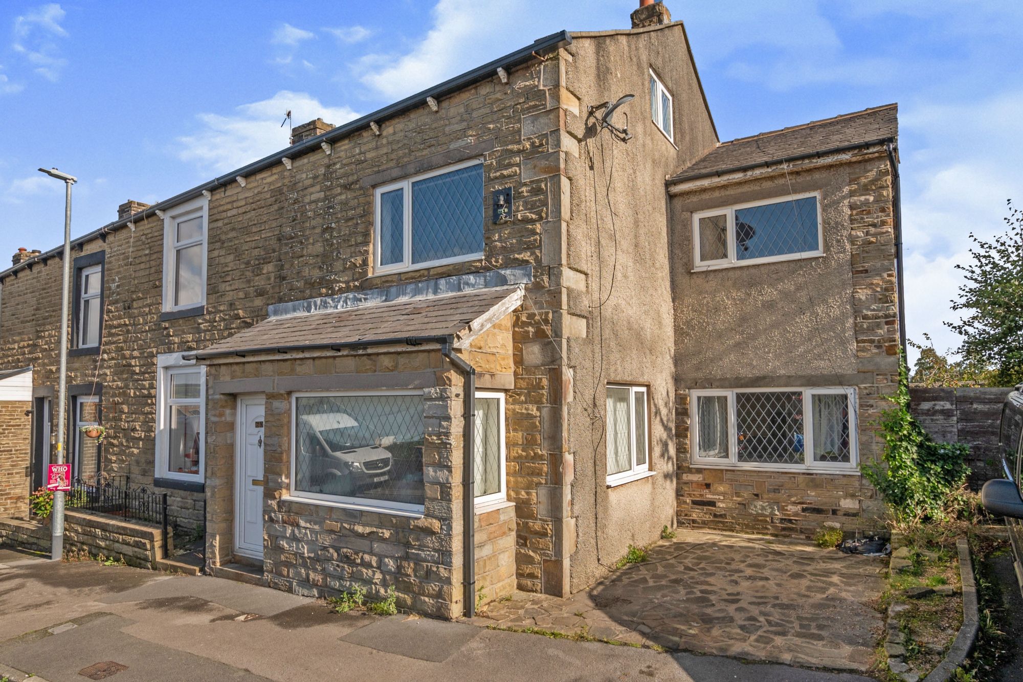 4 bed semidetached house for sale in Wordsworth Street, Hapton