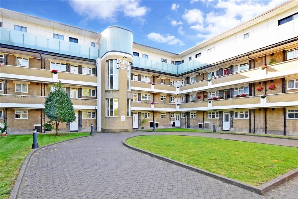 2 bed flat for sale in Brighton Road, Purley, Surrey CR8 Zoopla
