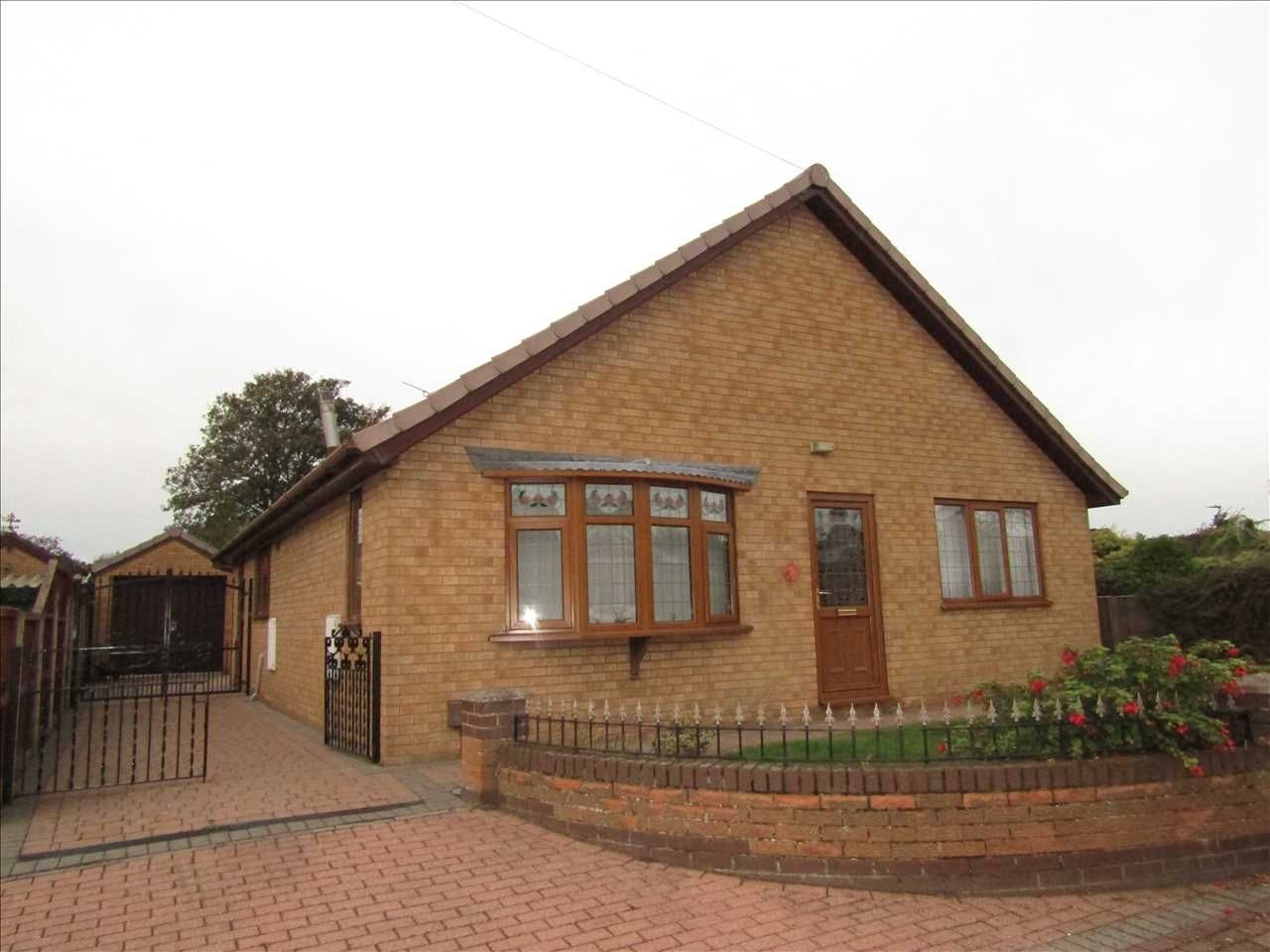 3 bed detached bungalow for sale in Nursery Close, Bottesford