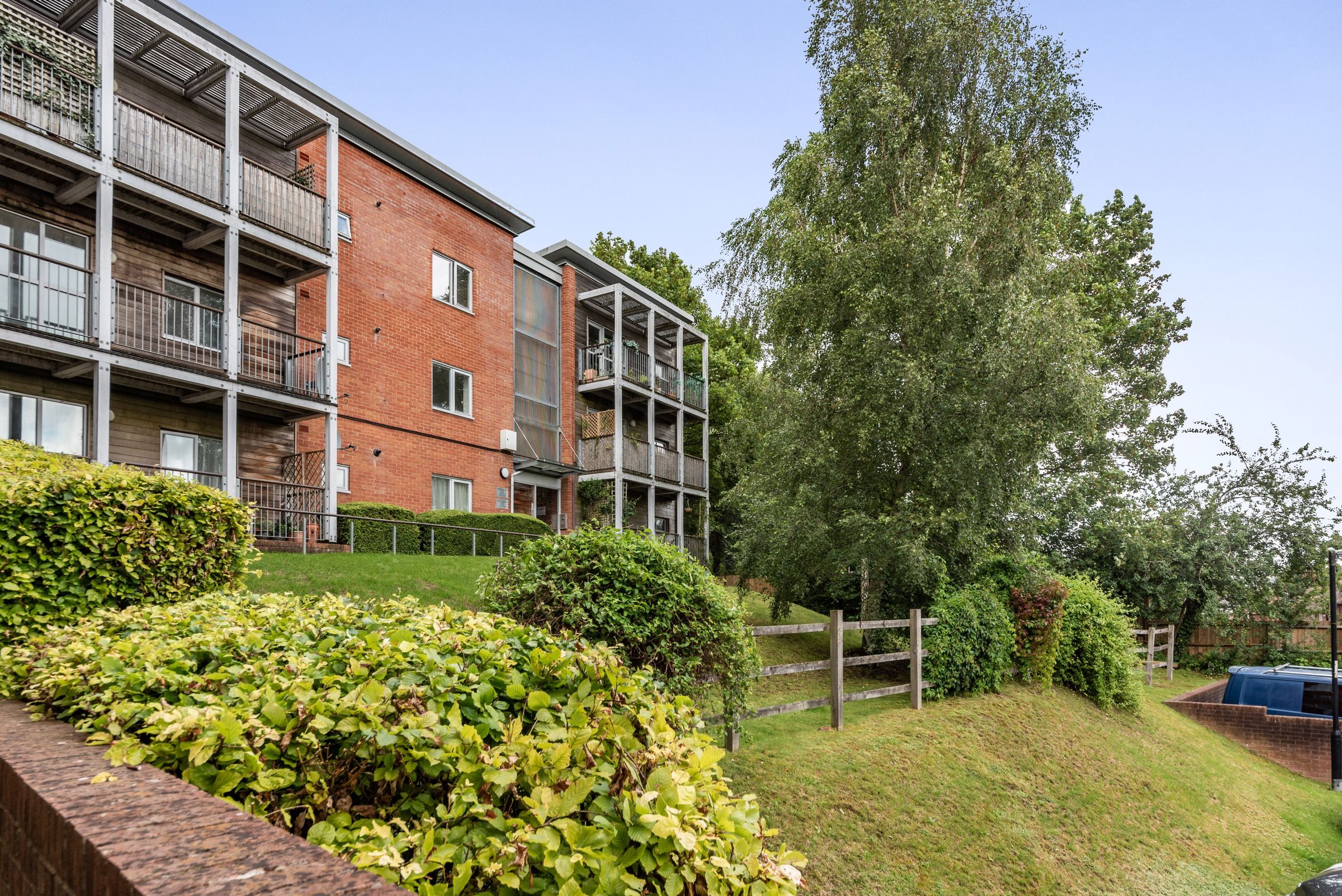 2 bed flat to rent in Peninsula Road, Winchester SO22 Zoopla