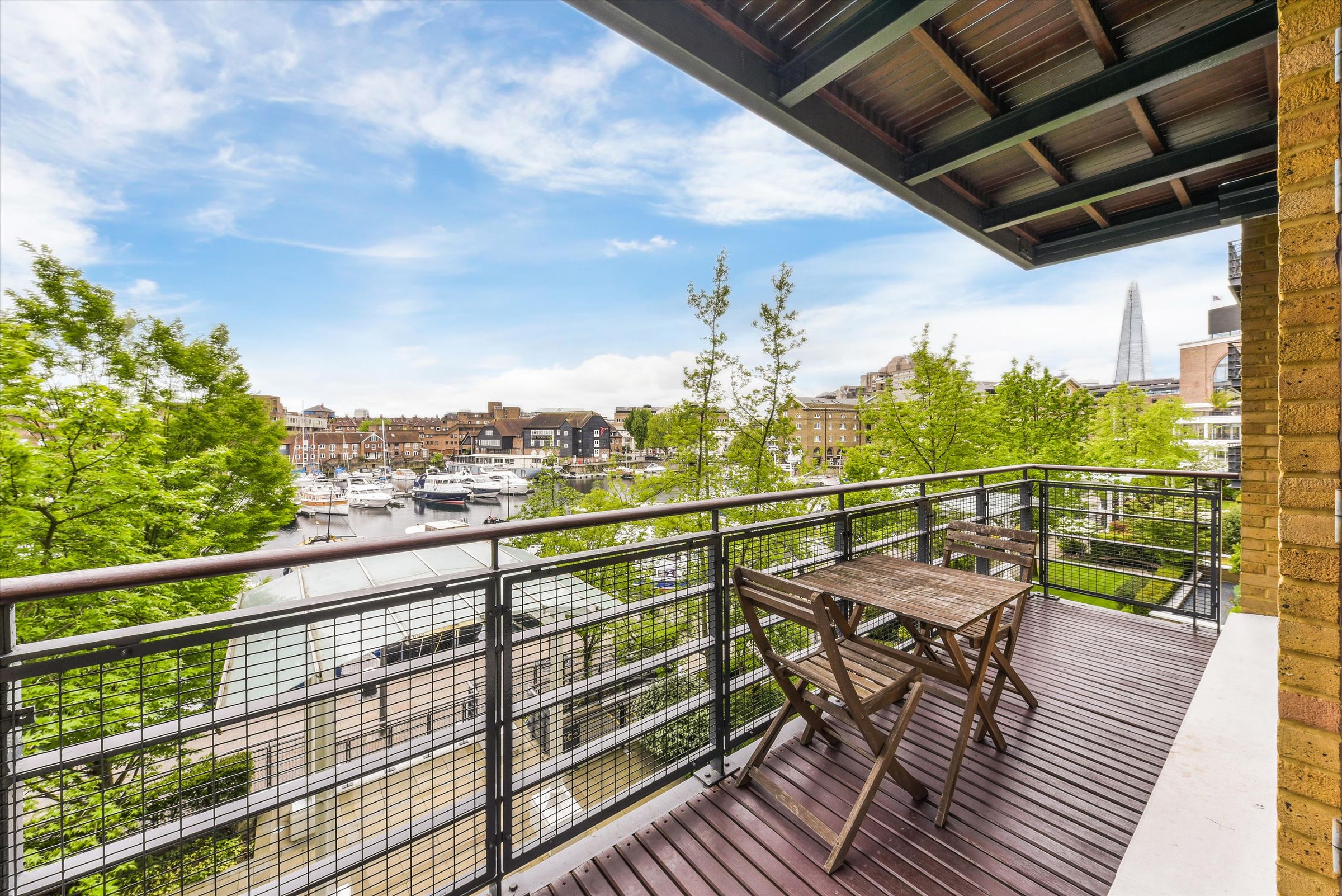 Swan Court, Wapping E1W  