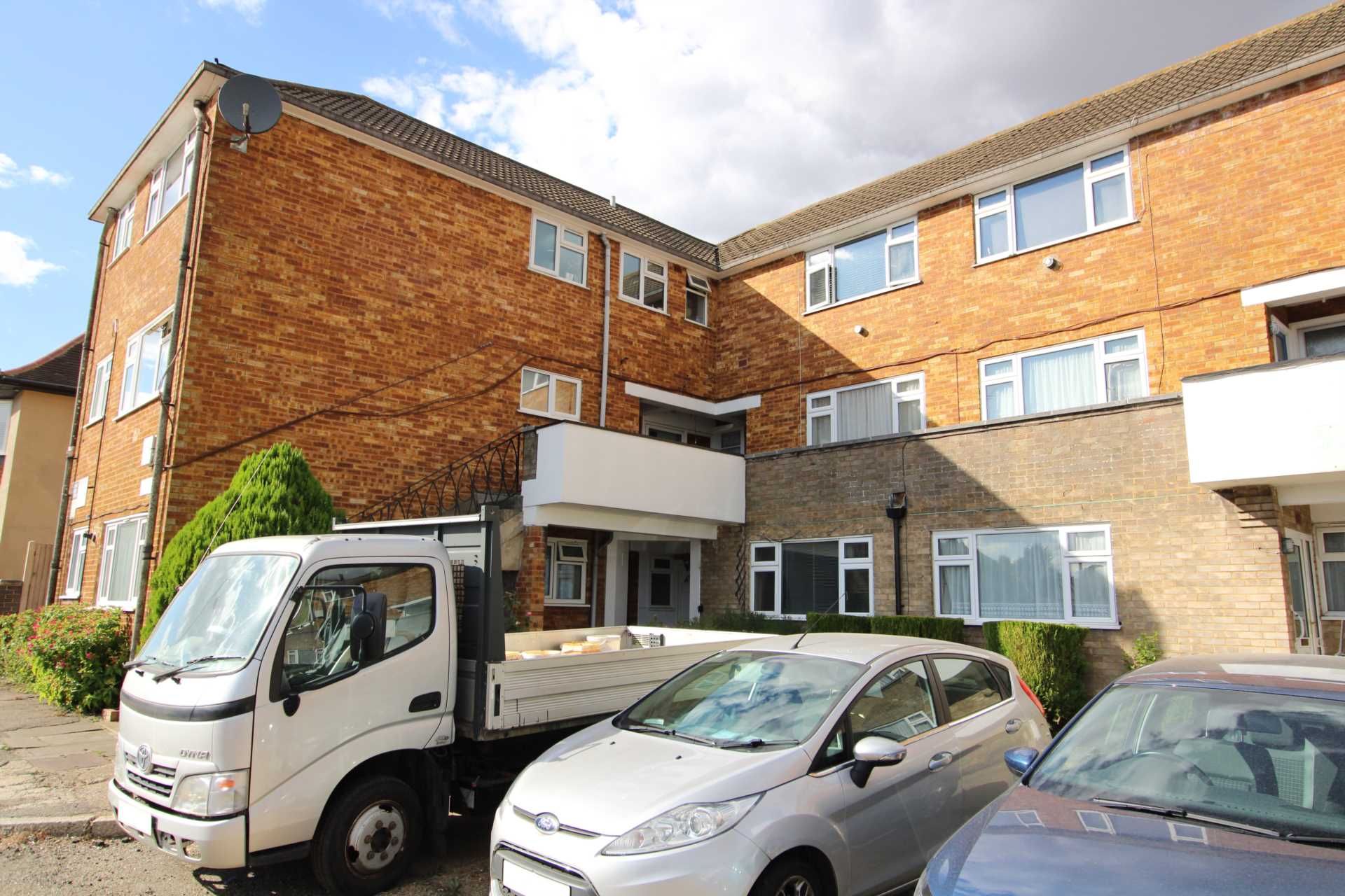 Studio for sale in Manor Court, Potters Bar EN6 Zoopla