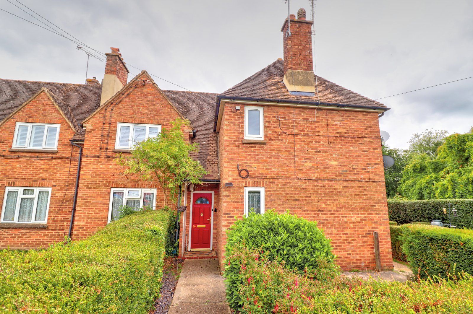 2 bed to rent in Meadow Cottages, Little Kingshill, Great