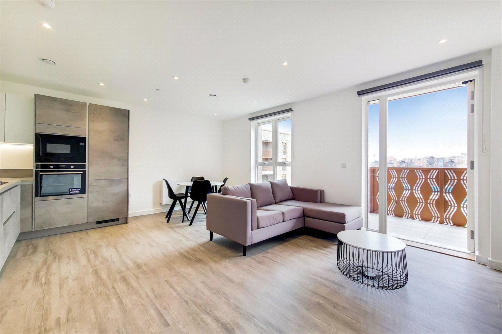 2 bed flat to rent in Fresh Wharf Road, Barking, Essex IG11 Zoopla