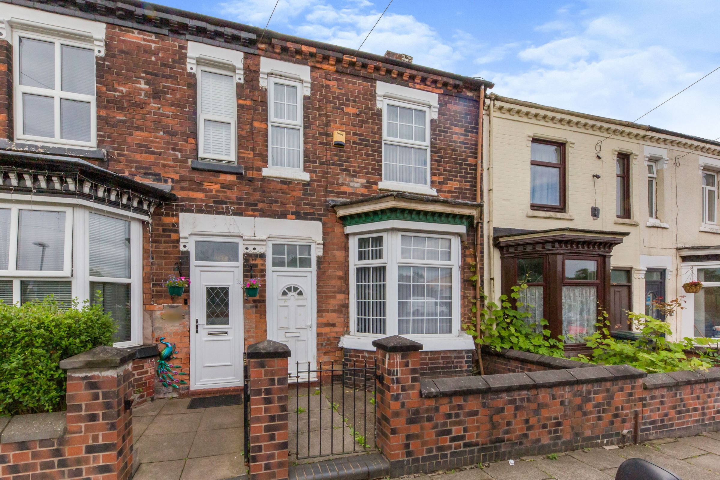 3 bed terraced house for sale in Dundee Road, StokeOnTrent ST1 Zoopla