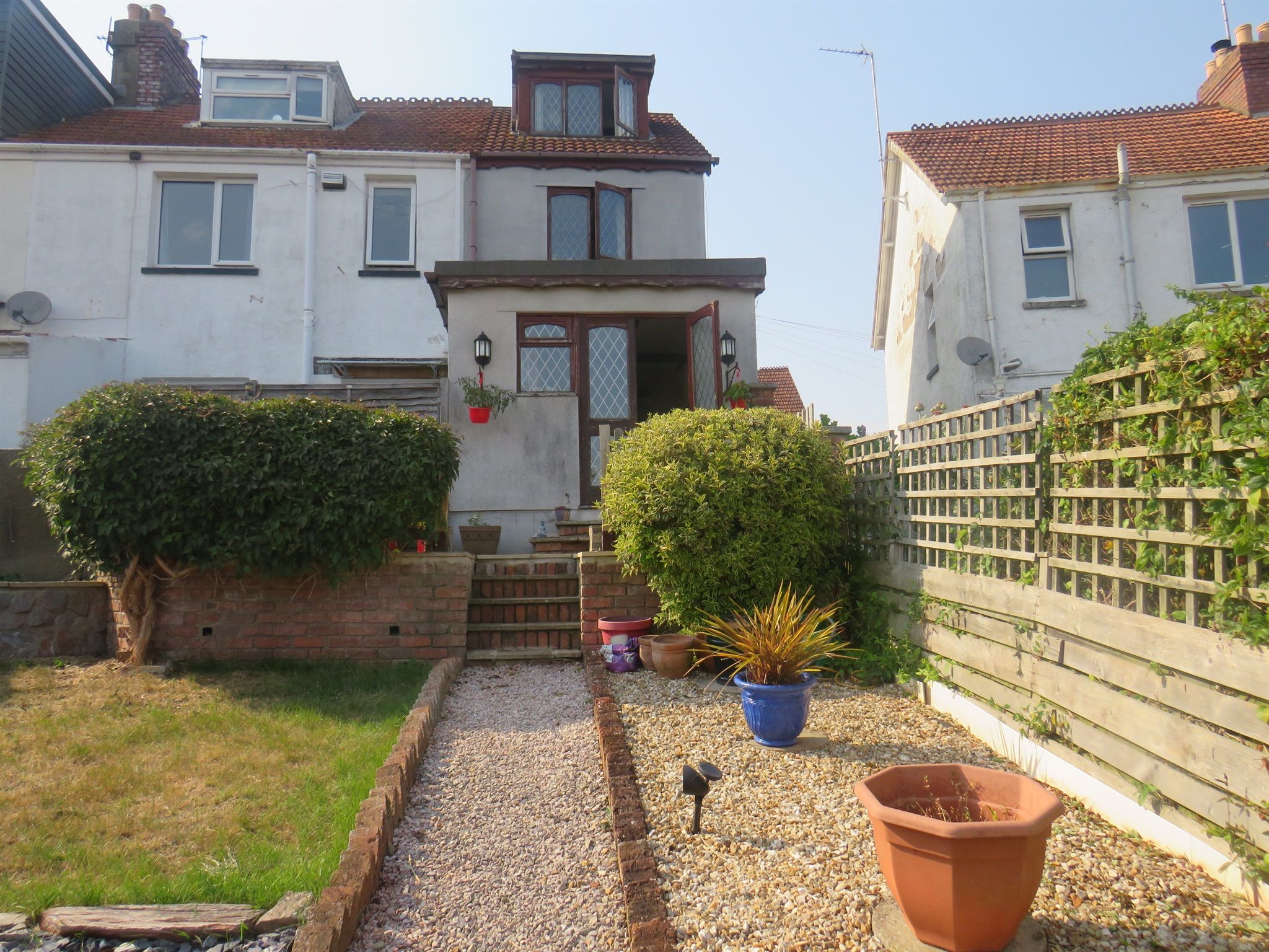 2 bed end terrace house for sale in Leys Road, Torquay TQ2 Zoopla