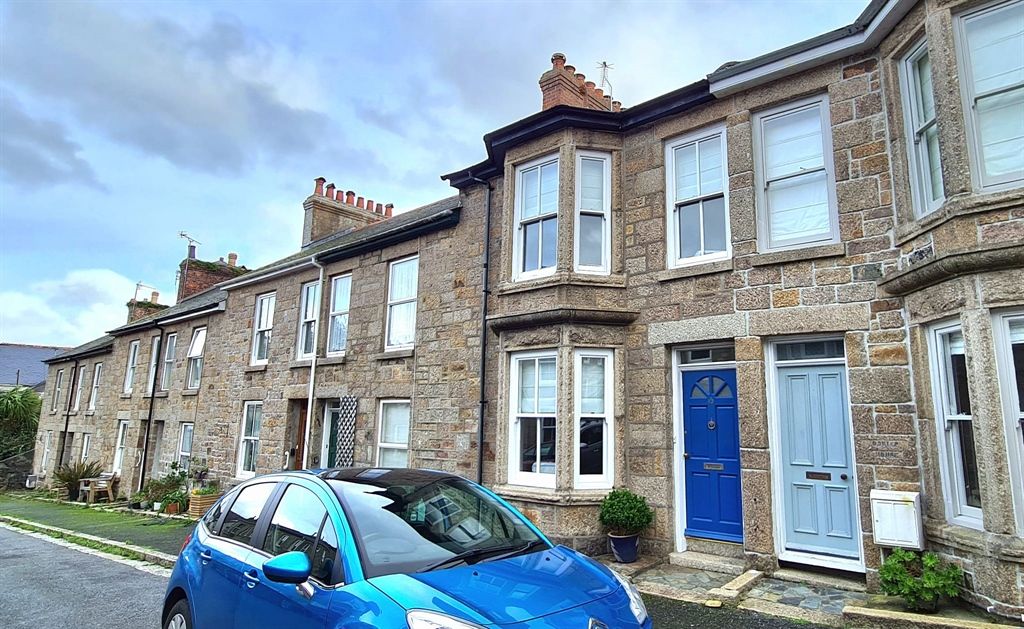 2 bed terraced house for sale in Richmond Street, Penzance TR18 Zoopla