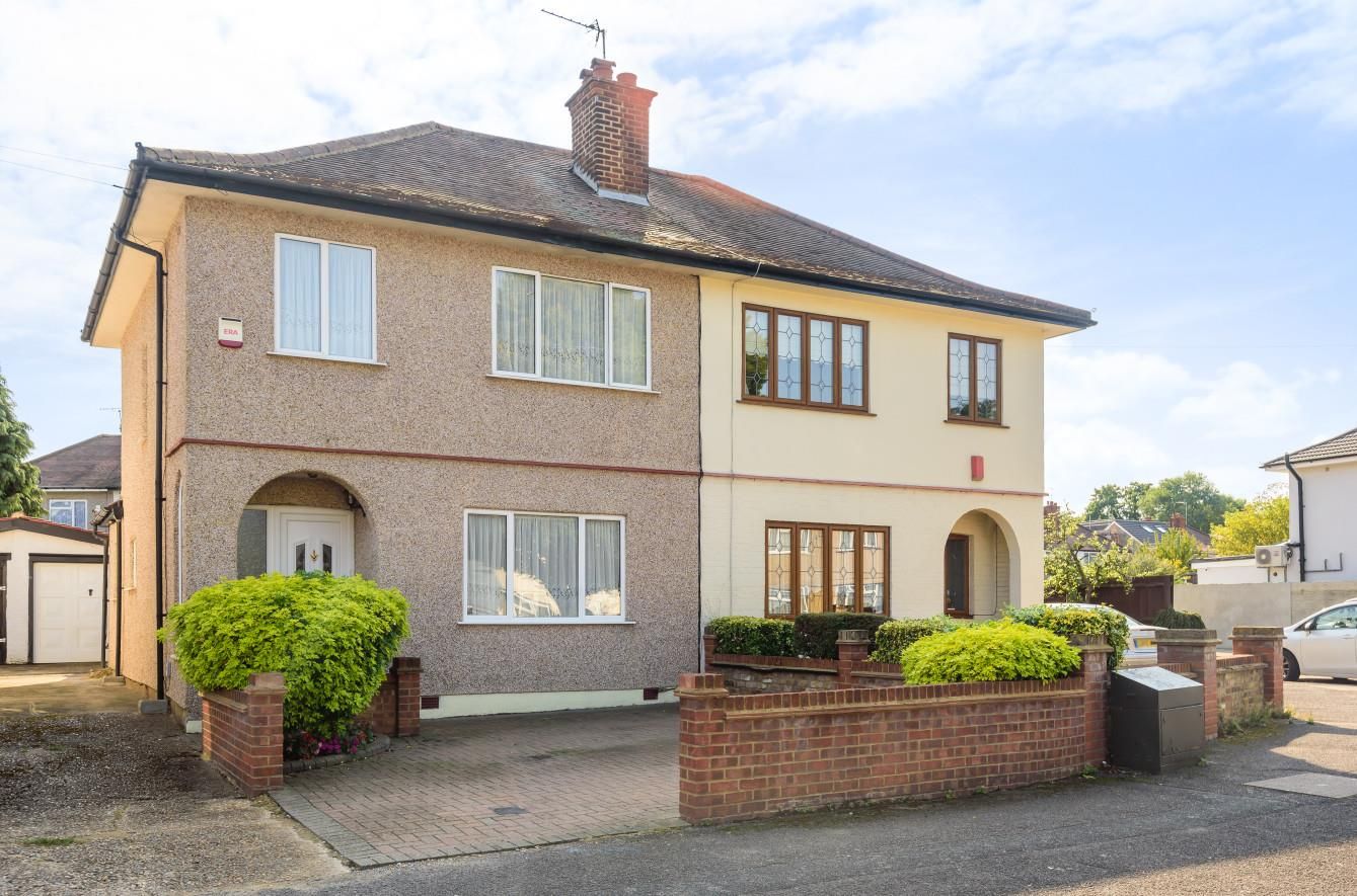 3 bed semidetached house for sale in Balmoral Drive, Hayes UB4 Zoopla