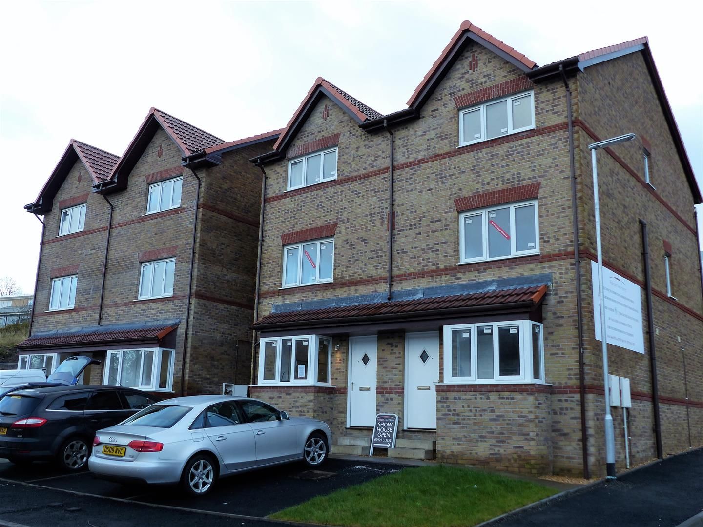 Berryknowes Drive, Glasgow G52  