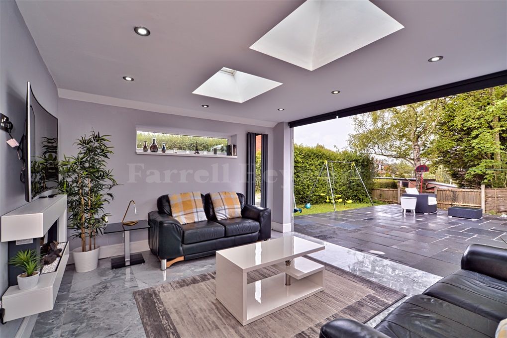 6 bed property for sale in New Hall Lane, Preston PR1 Zoopla