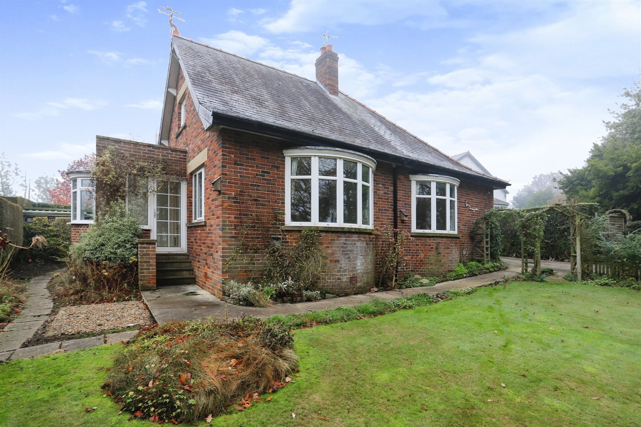 3 bed detached bungalow for sale in Back Lane, High Birstwith