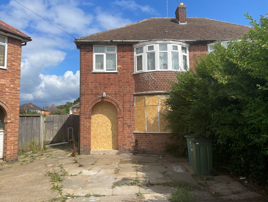10 Frankson Avenue, Narborough Road South, Leicester LE3  