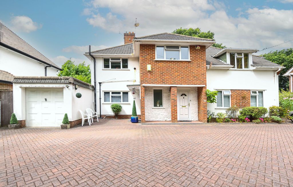 3 bed flat for sale in Glenferness Avenue, Bournemouth BH3 Zoopla