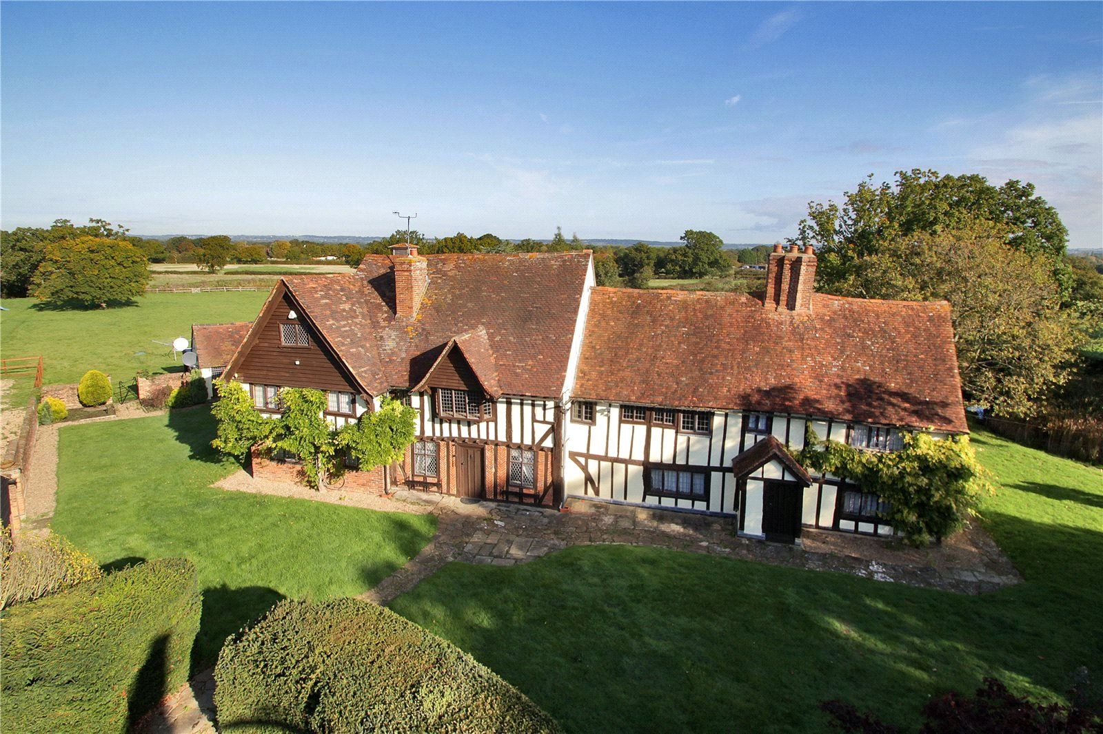 6 bed detached house for sale in Bell Lane, Smarden, Ashford, Kent TN27