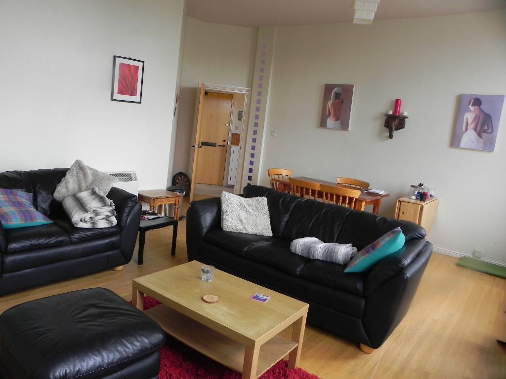 2 bed flat to rent in Methven Walk, Lochee East, Dundee DD2 Zoopla