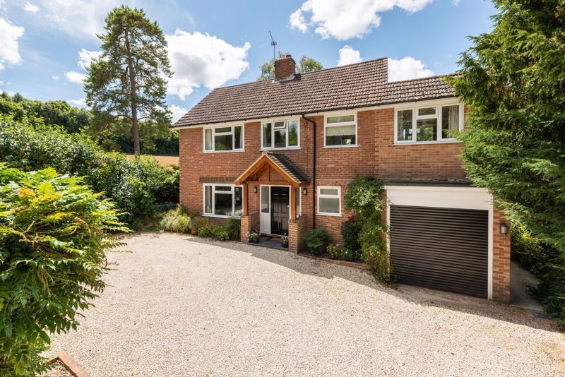 5 bed detached house for sale in Woodlands Road, Bookham, Leatherhead