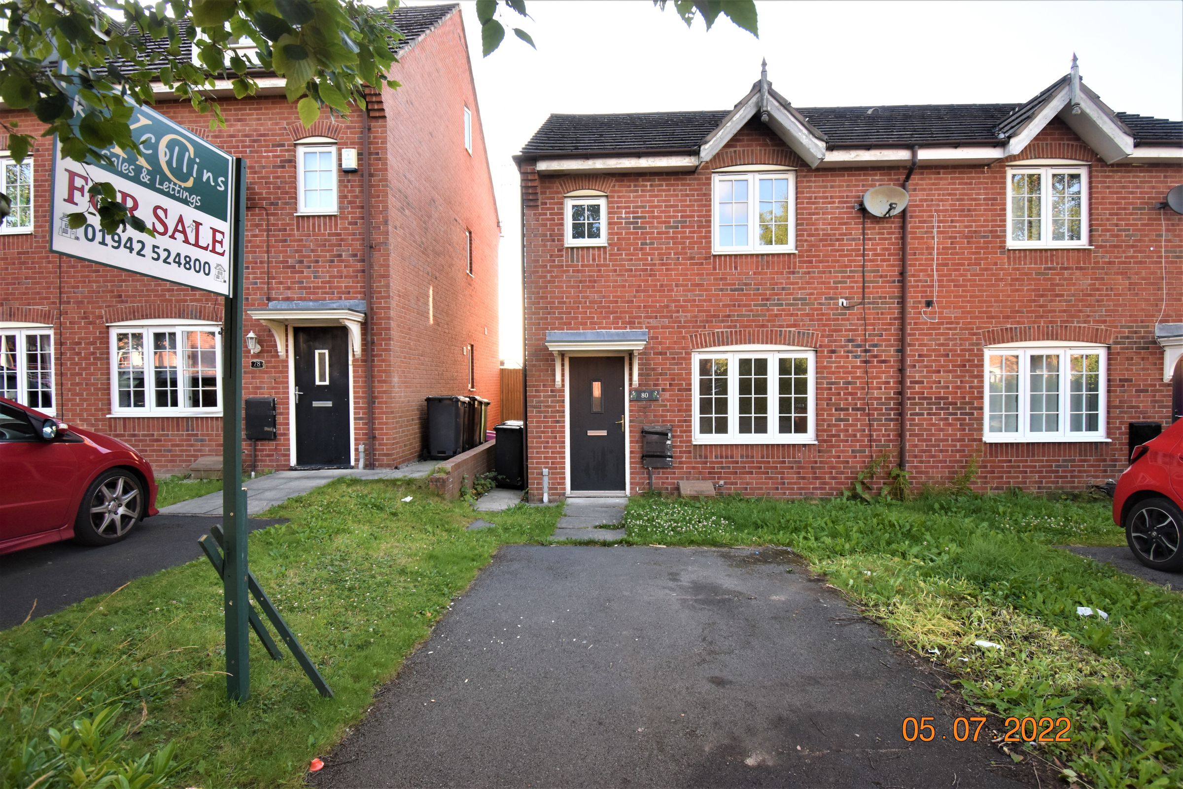 3 bed semidetached house for sale in Martindale Crescent, Newtown