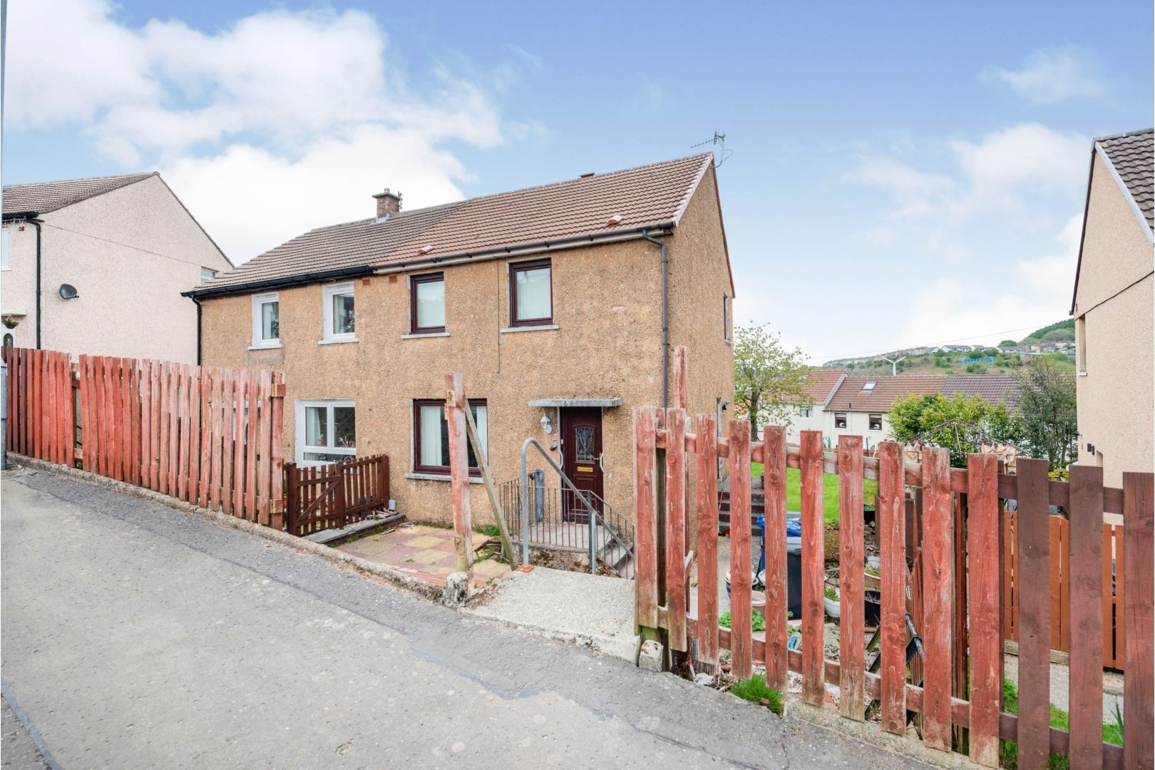 Glencairn Road, Greenock PA16
