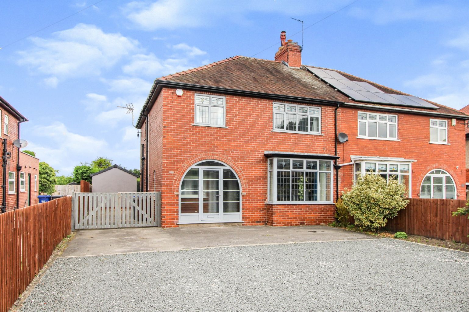 3 bed semidetached house for sale in Leeds Road, Selby YO8 Zoopla