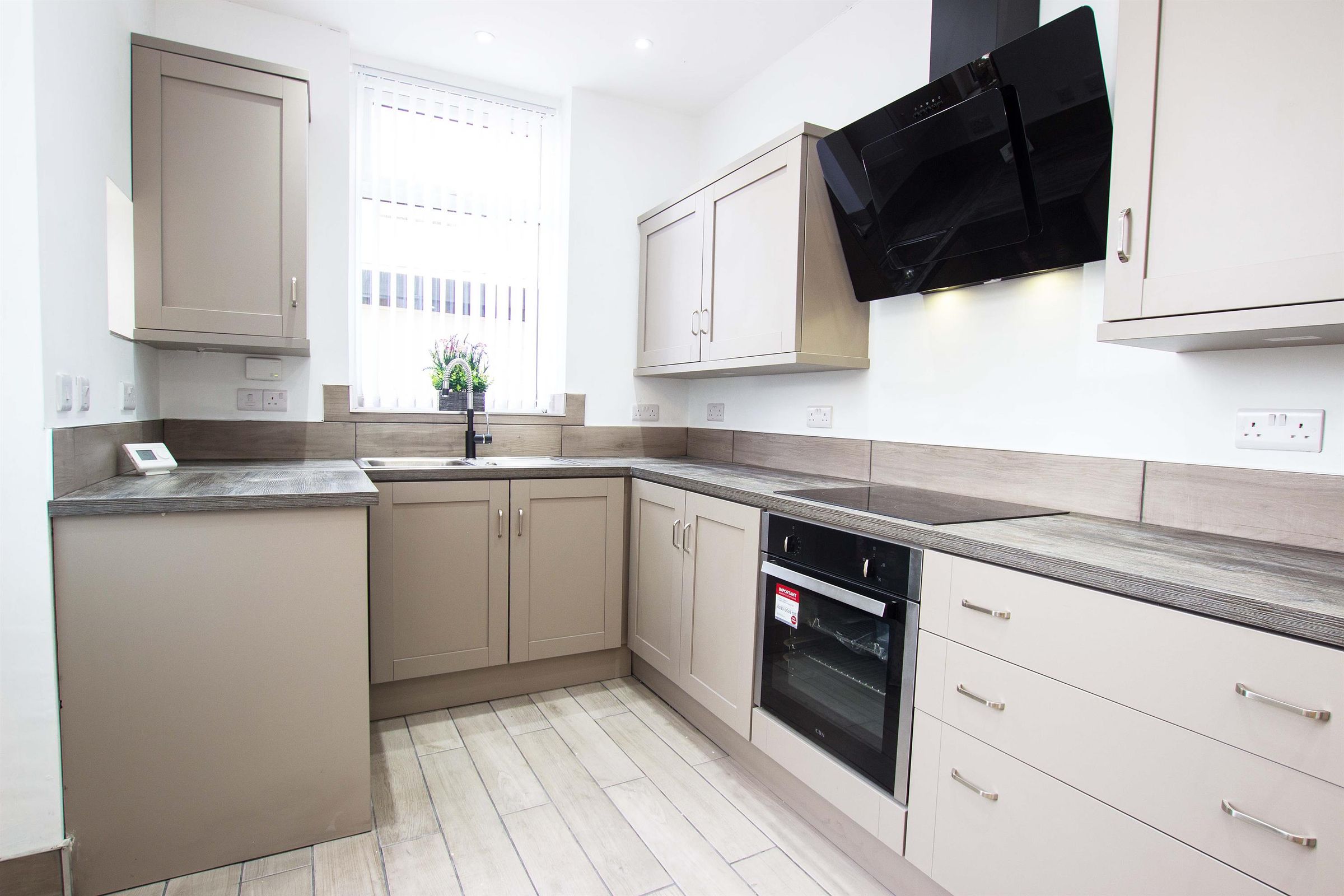 3 bed terraced house for sale in Earnsdale Road, Darwen BB3 Zoopla