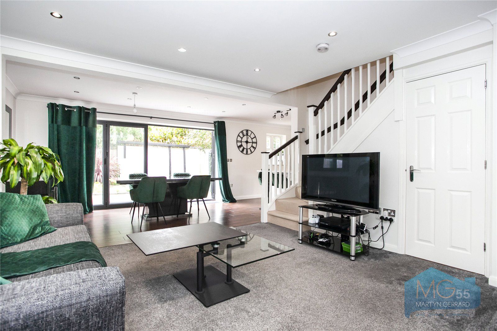 Hatherleigh Close, Mill Hill, London NW7  