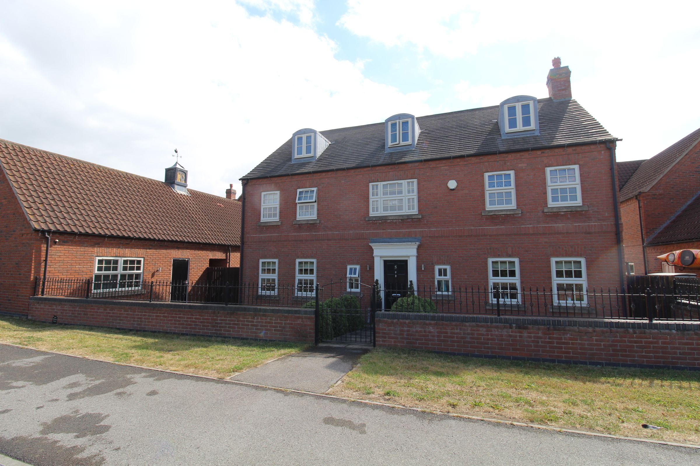 5 bed detached house for sale in Milestone Court, Great North Road