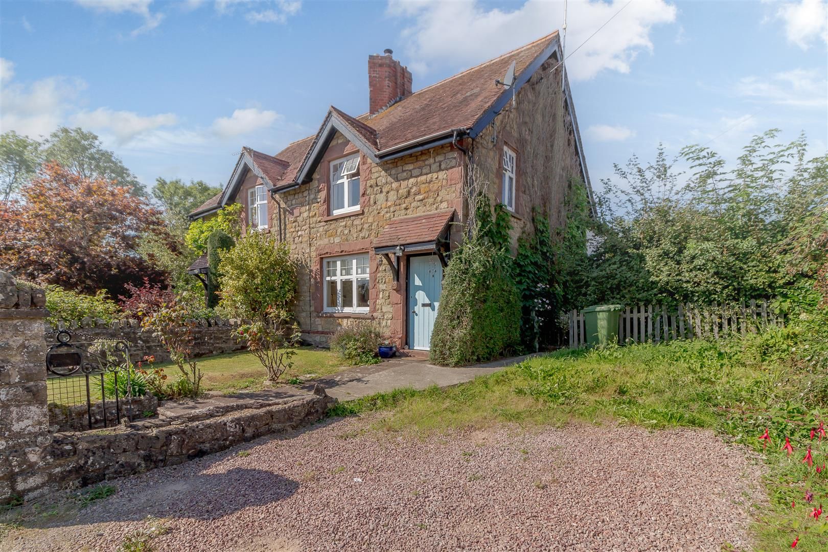 2 bed cottage for sale in Blaisdon, Longhope GL17 Zoopla