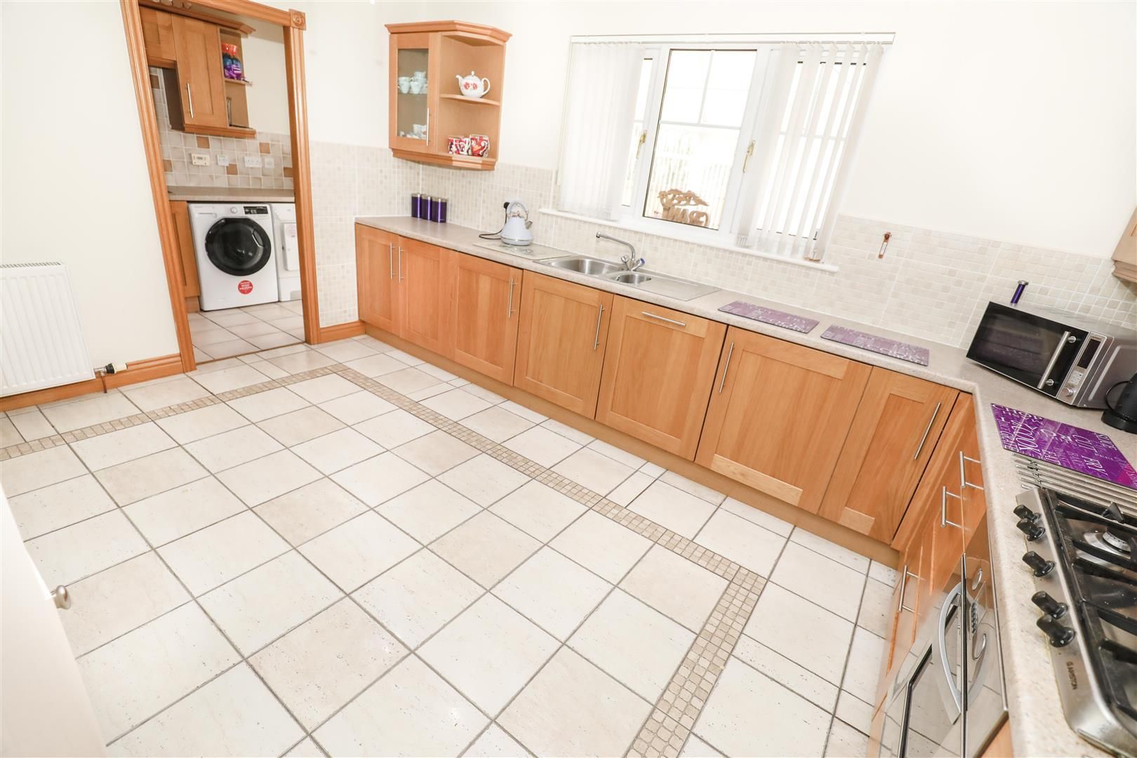 4 bed detached bungalow for sale in Munro Court, Glenrothes KY7 Zoopla