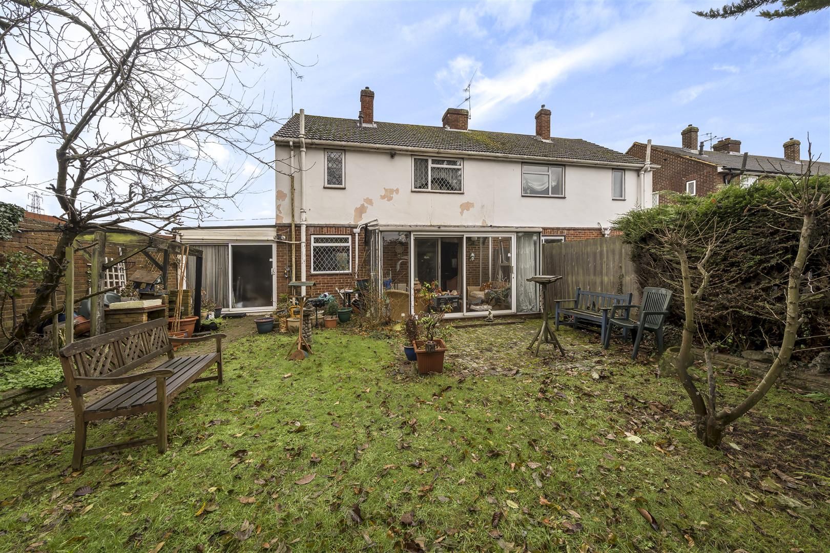 3 bed semidetached house for sale in Lunsford Lane, Larkfield
