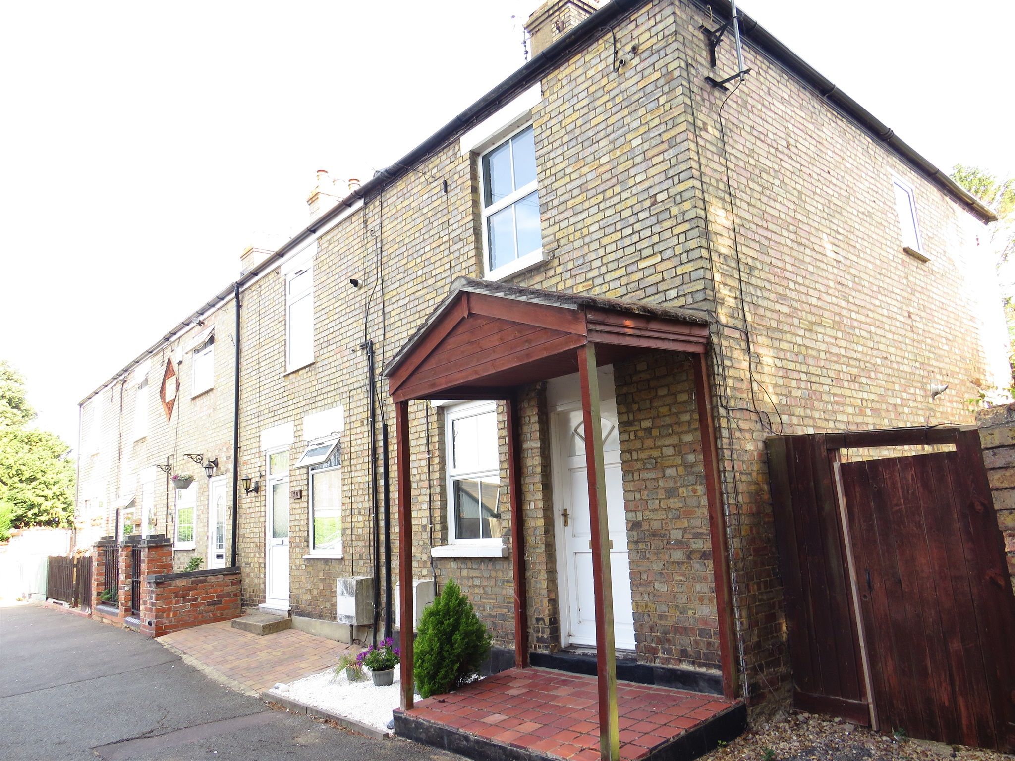 2 bed end terrace house for sale in West End, March PE15 Zoopla