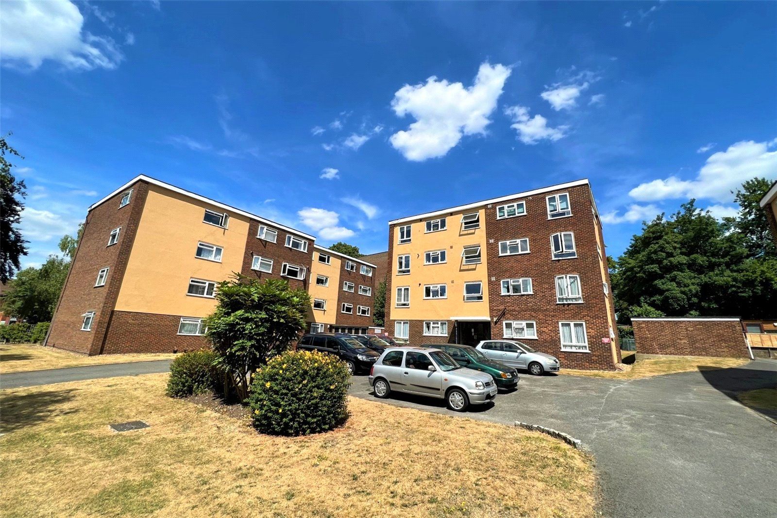 2 bed flat for sale in Park Hill Road, Wallington SM6 Zoopla