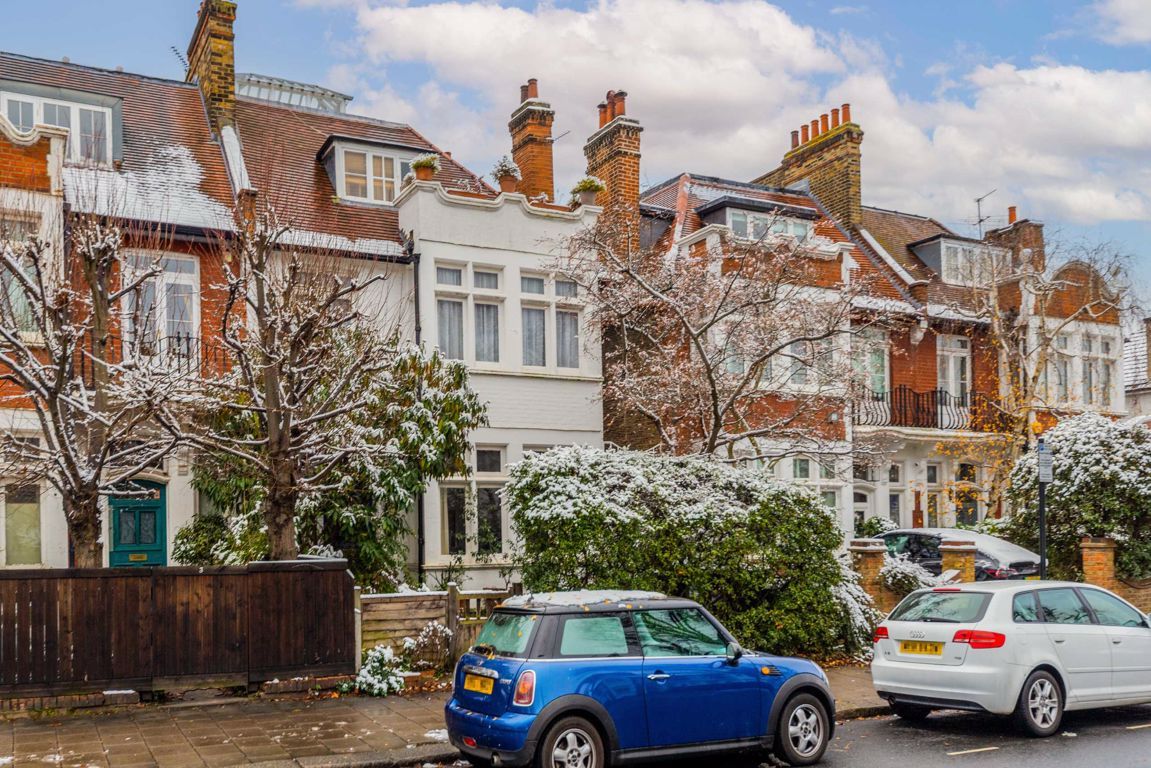 1 bed flat for sale in Emlyn Road, London W12 Zoopla