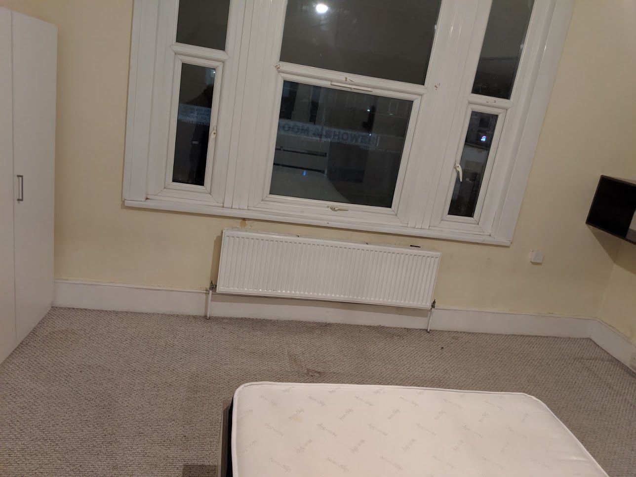Room to rent in Romford Rd, Manor Park London E12 Zoopla