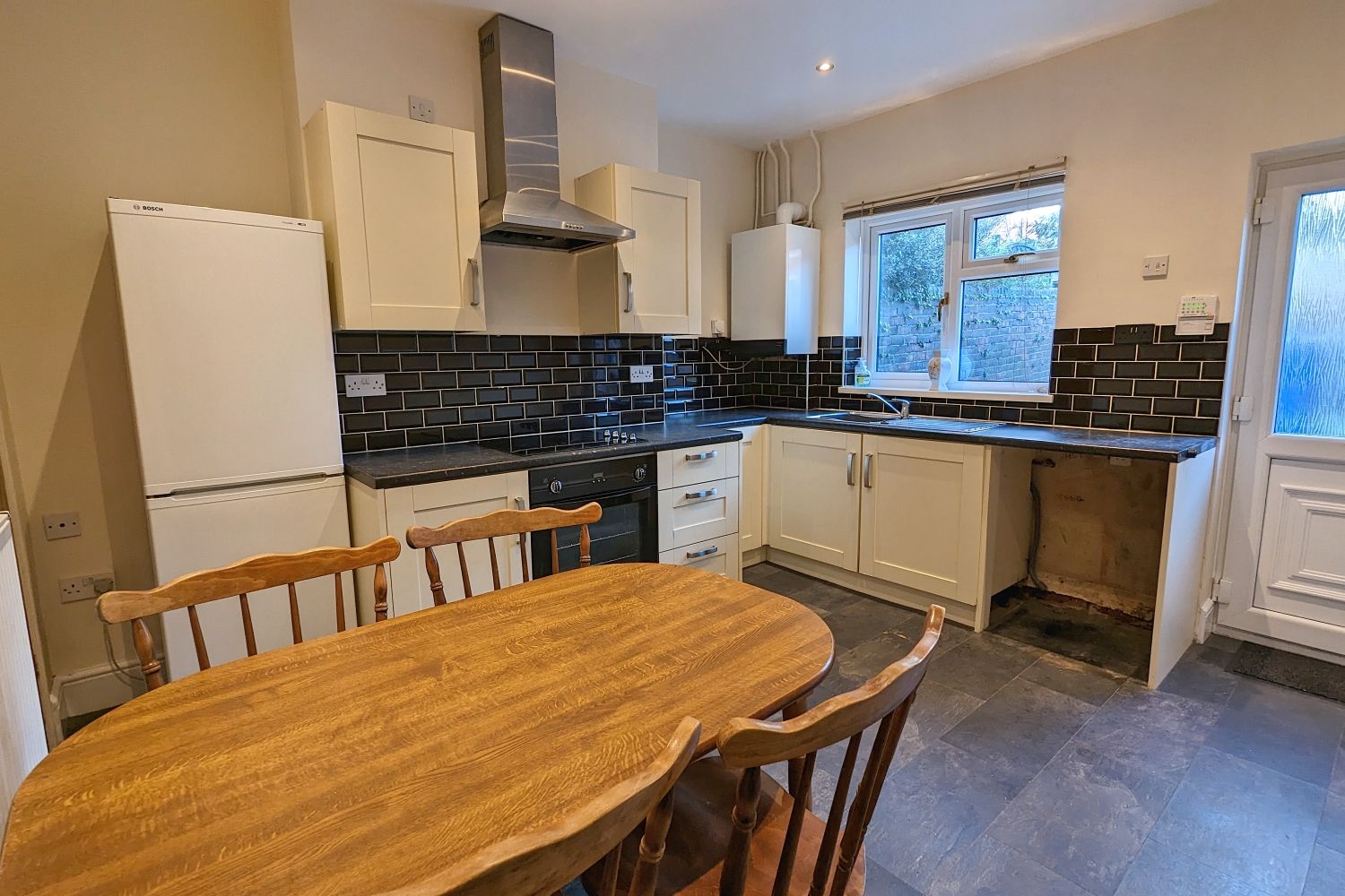 2 bed terraced house to rent in Mitchell Road, Woodseats. Sheffield S8